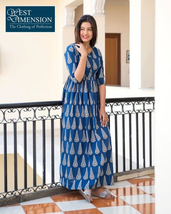 Pure Muslin with Digital print 1049